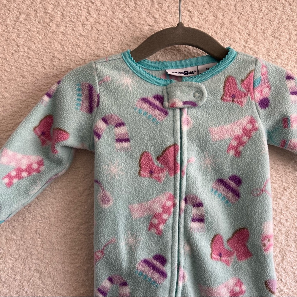 Babies R Us Vintage Baby Infant Fleece Winter Pajamas Size 3 Months - Picture 5 of 9